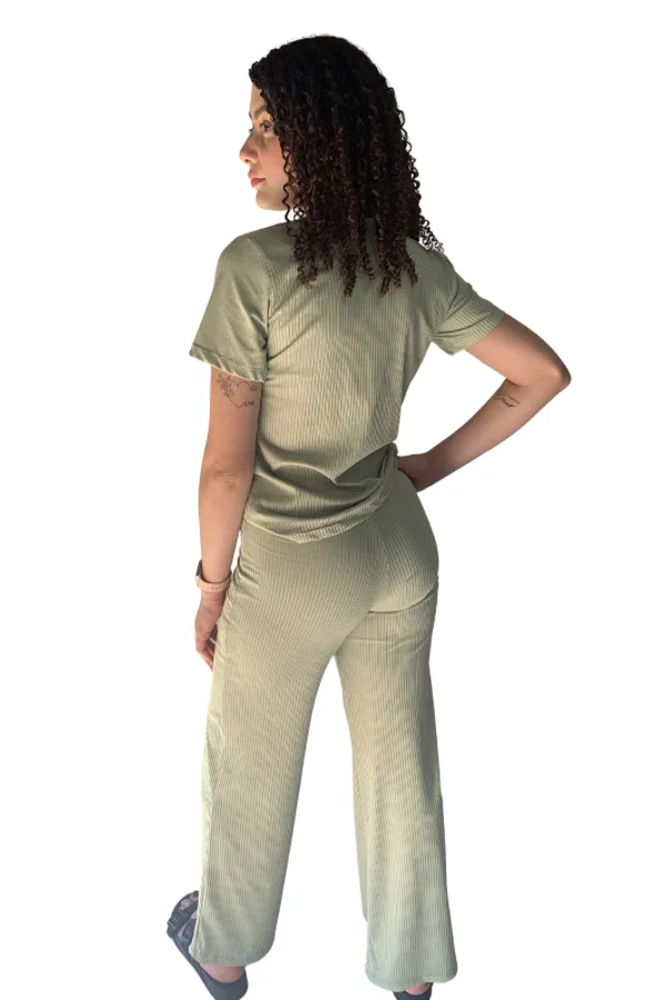 Conjunto Feminino Canelado Manuela verde costas